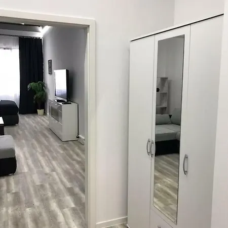 Am Brand Apartment *